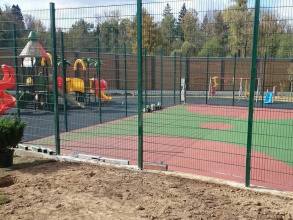 Забор на детскую площадку 50 метров фото в Кратово